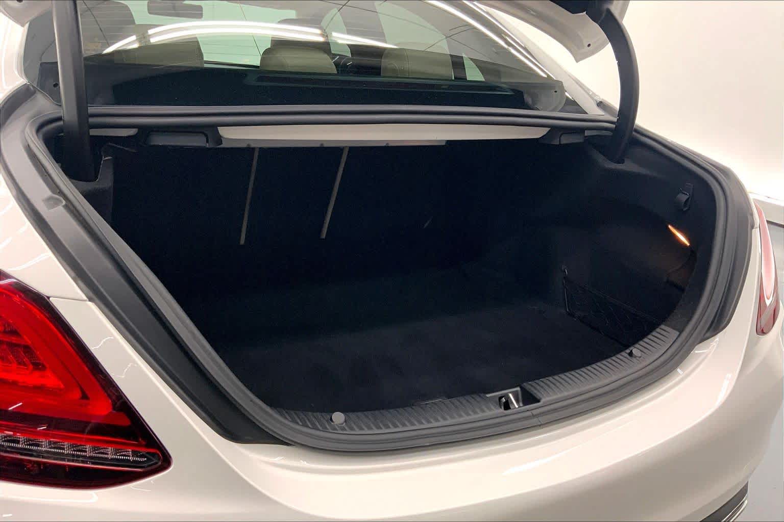 2020 Mercedes-Benz C 300 Sedan