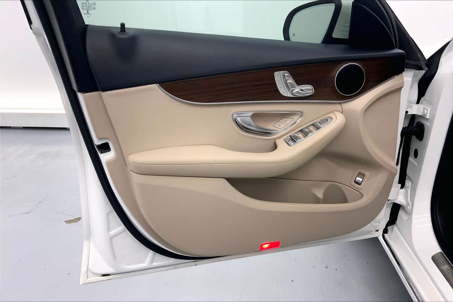 2020 Mercedes-Benz C 300 Sedan