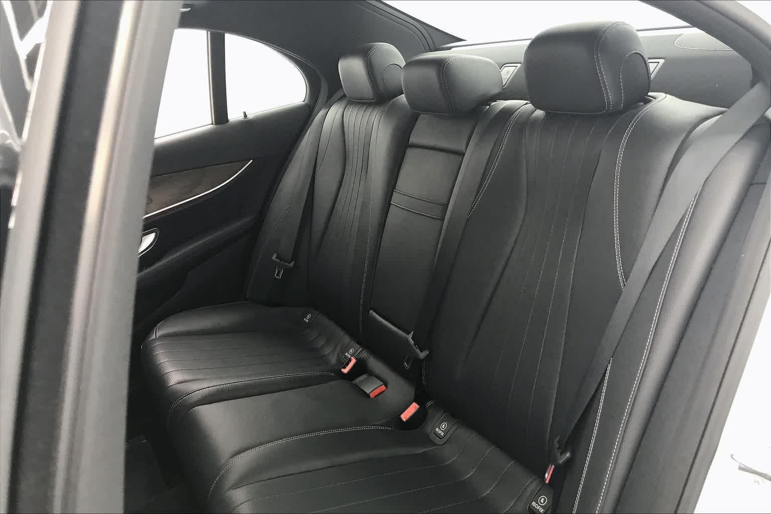 2017 Mercedes-Benz E 300 RWD Sedan