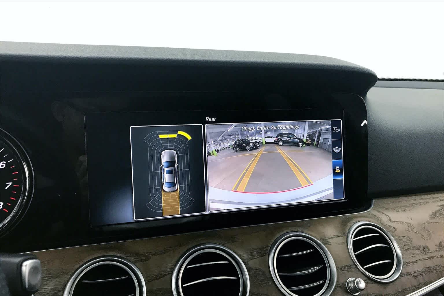 2017 Mercedes-Benz E 300 RWD Sedan