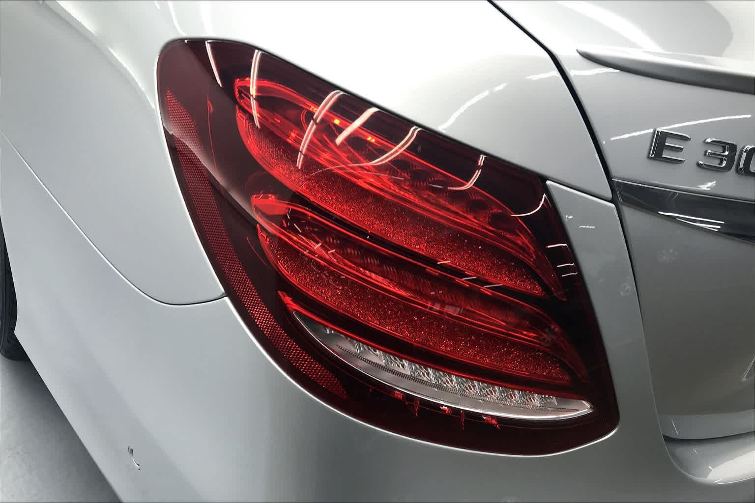 2017 Mercedes-Benz E 300 RWD Sedan