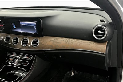 2017 Mercedes-Benz E 300 RWD Sedan