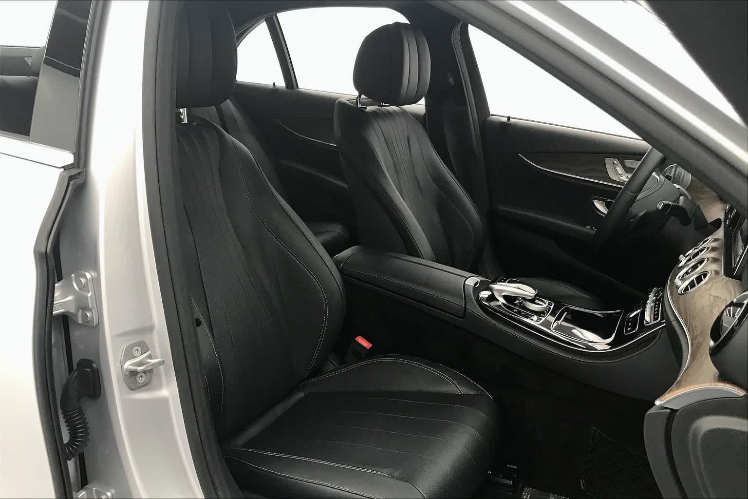 2017 Mercedes-Benz E 300 RWD Sedan
