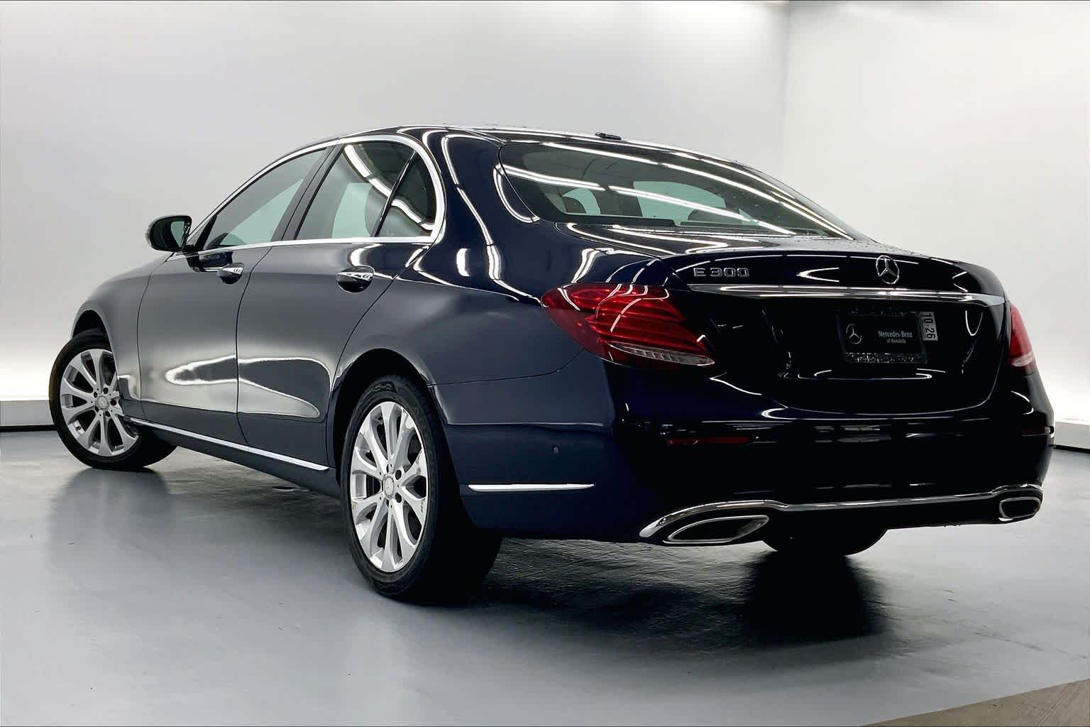 2017 Mercedes-Benz E 300 RWD Sedan