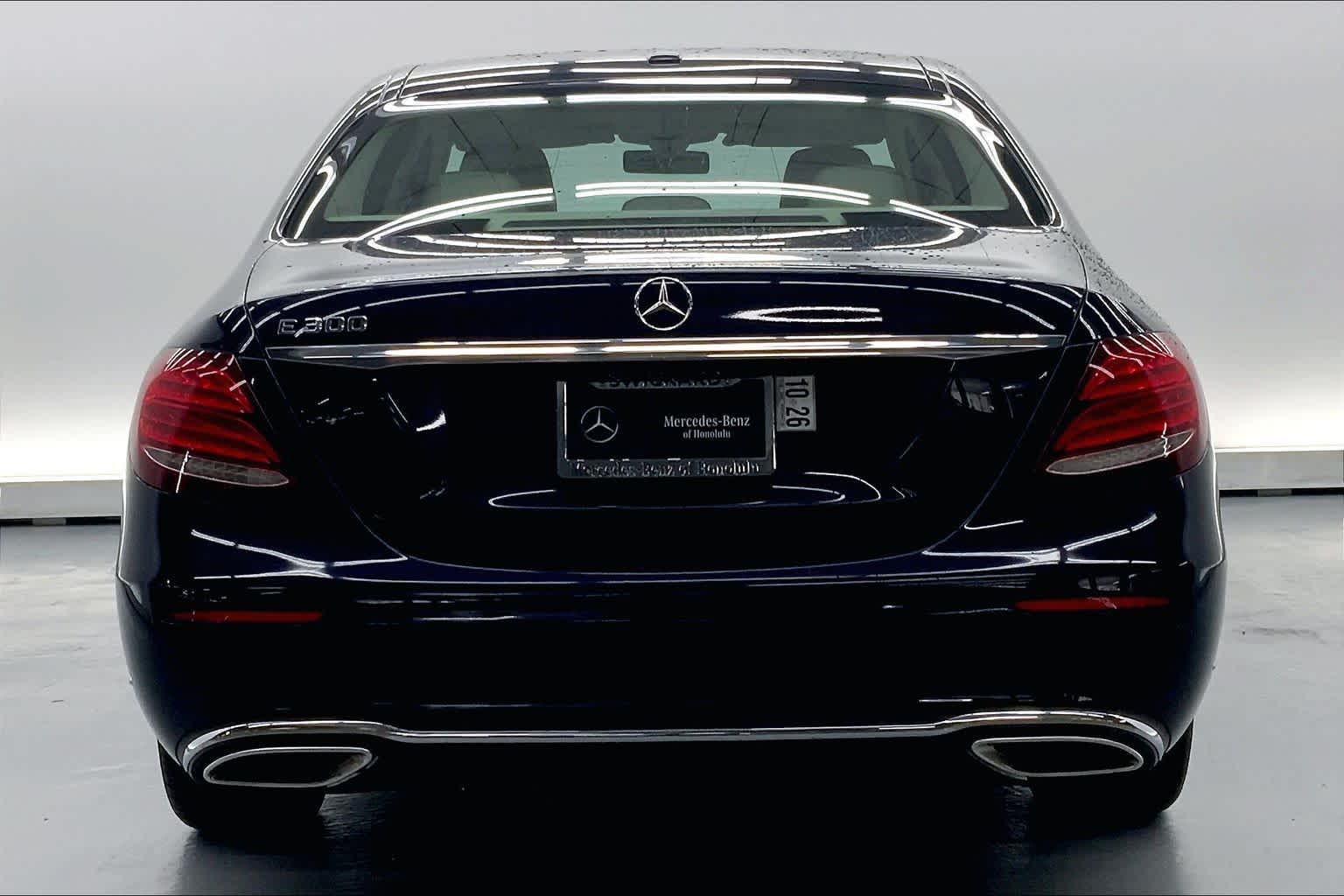 2017 Mercedes-Benz E 300 RWD Sedan