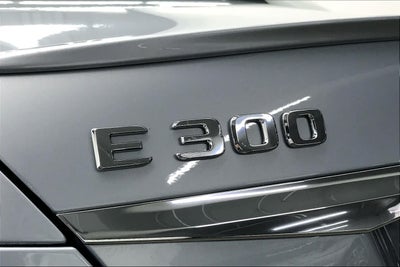 2017 Mercedes-Benz E 300 RWD Sedan