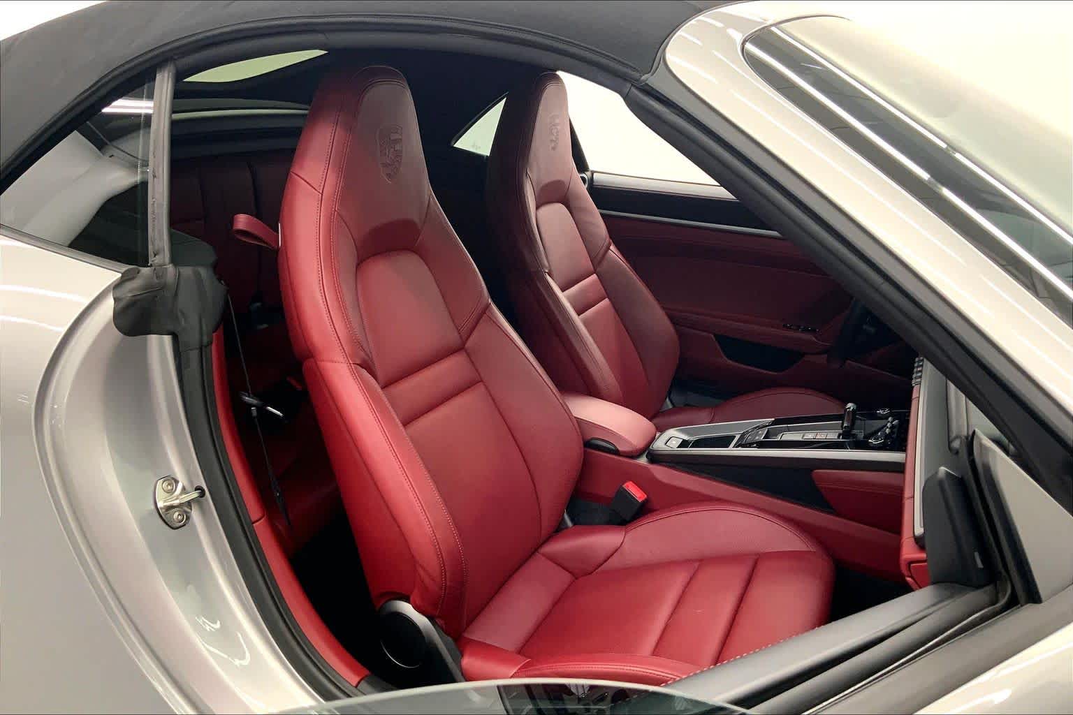 2020 Porsche 911 Carrera S