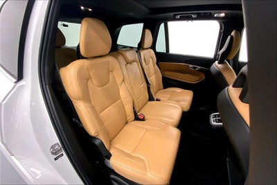 2022 Volvo XC90 Inscription