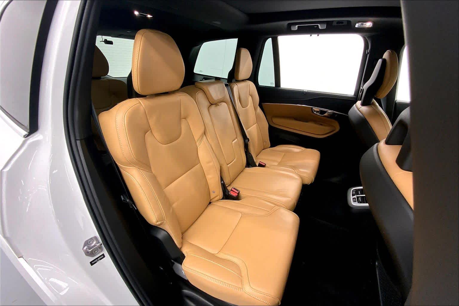 2022 Volvo XC90 Inscription