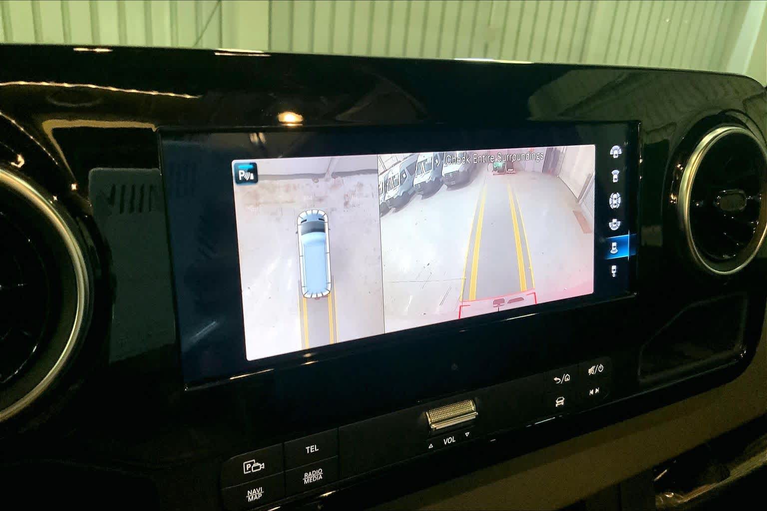 2021 Mercedes-Benz Sprinter Cargo Van 2500 Standard Roof I4 Gas 144 RWD