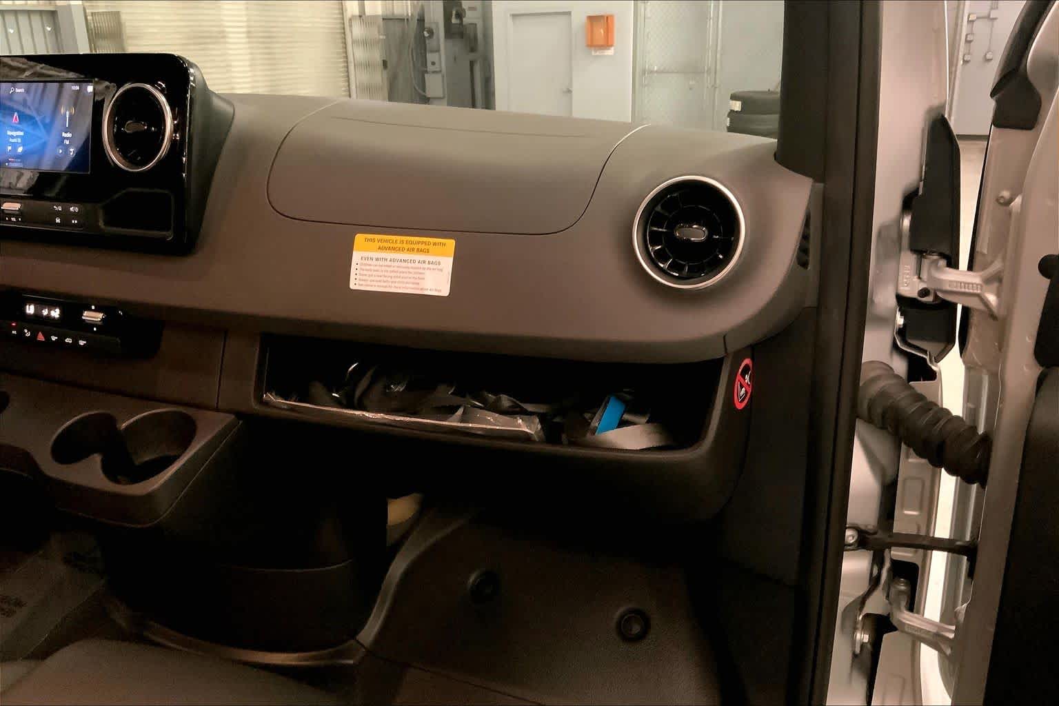 2021 Mercedes-Benz Sprinter Cargo Van 2500 Standard Roof I4 Gas 144 RWD