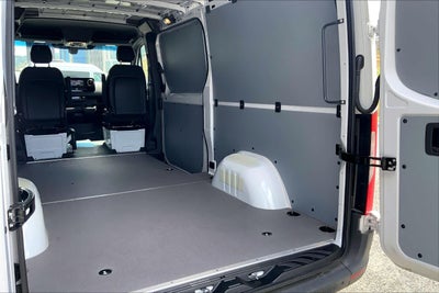 2026 Mercedes-Benz Sprinter Cargo 2500 Standard Roof I4 Diesel 144 RWD