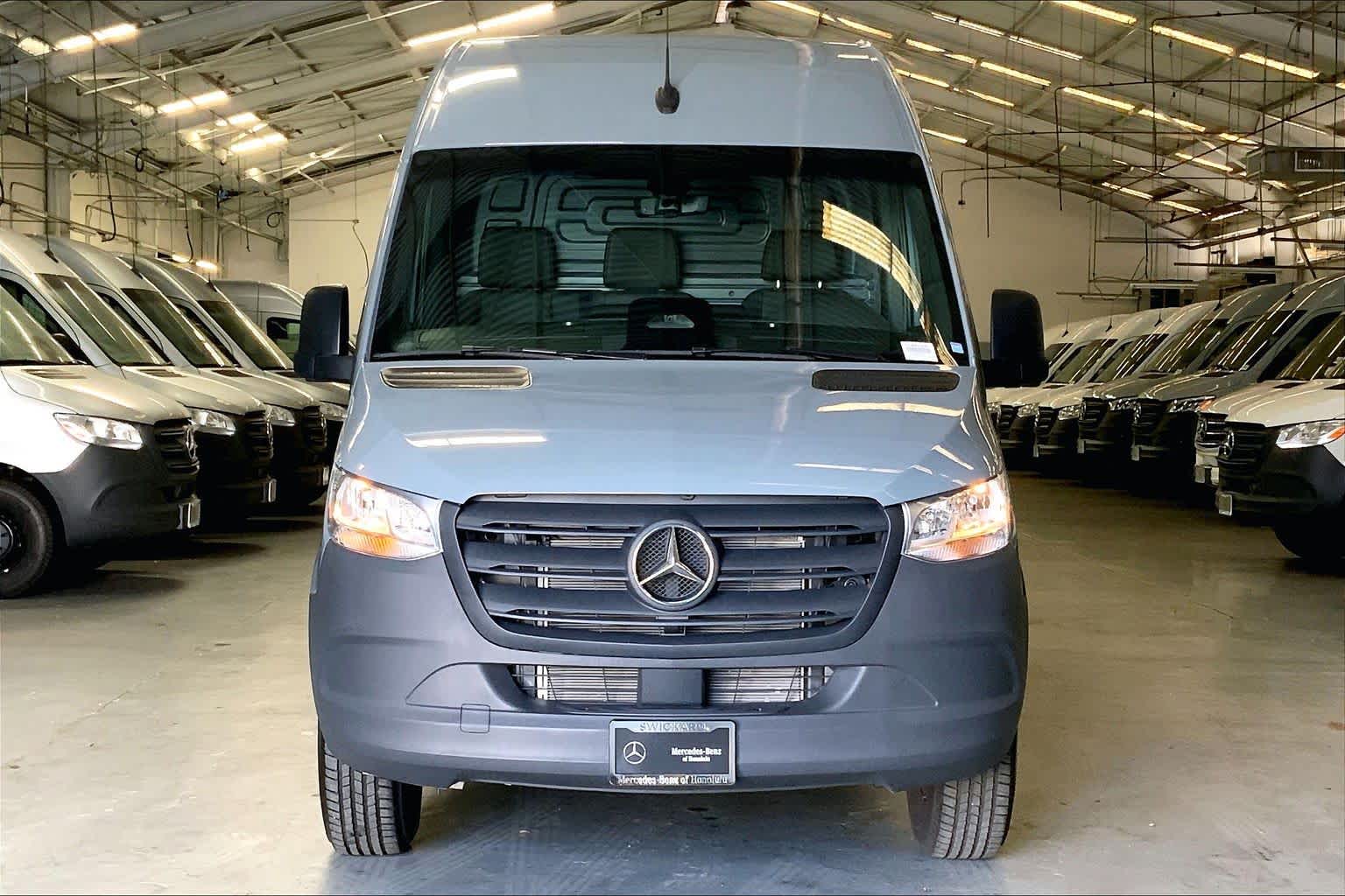 2025 Mercedes-Benz Sprinter Cargo Van 2500 High Roof I4 Diesel HO 170" RWD