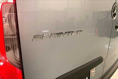 2025 Mercedes-Benz Sprinter Passenger Van 2500 Standard Roof I4 Diesel HO 144 RWD