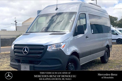 2025 Mercedes-Benz Sprinter Passenger Van 2500 Standard Roof I4 Diesel HO 144 RWD