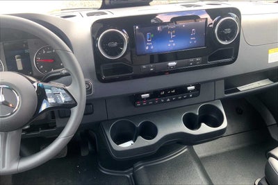 2025 Mercedes-Benz Sprinter Passenger Van 2500 Standard Roof I4 Diesel HO 144 RWD