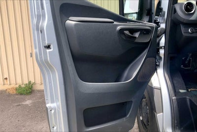 2025 Mercedes-Benz Sprinter Passenger Van 2500 High Roof I4 Diesel HO 144" RWD