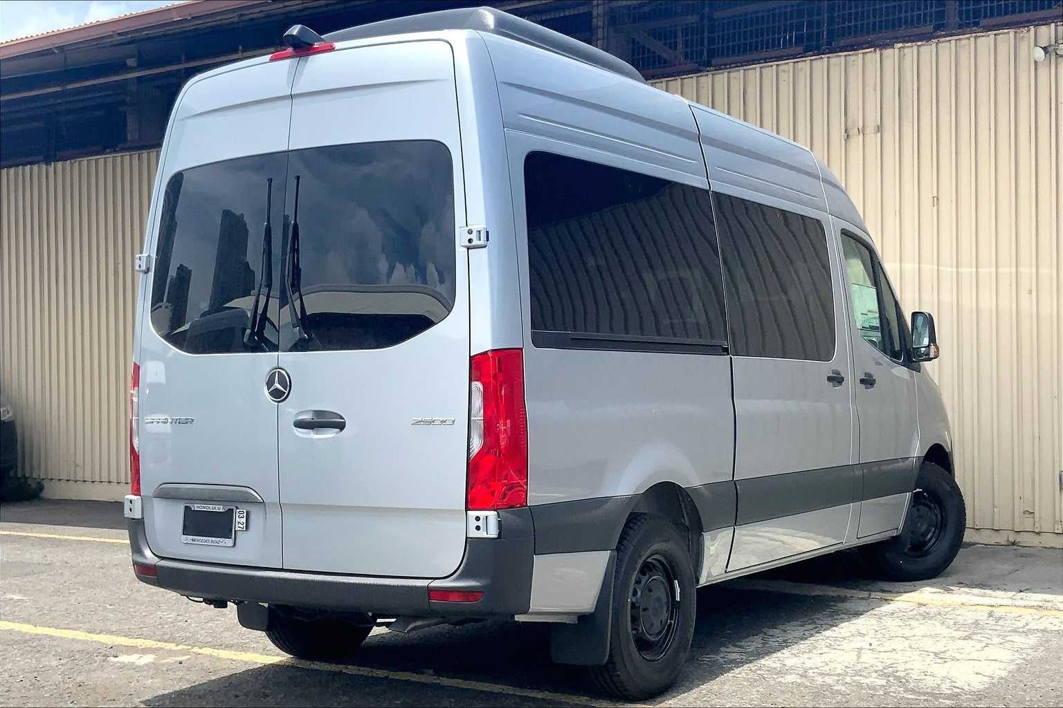 2025 Mercedes-Benz Sprinter Passenger Van 2500 High Roof I4 Diesel HO 144" RWD