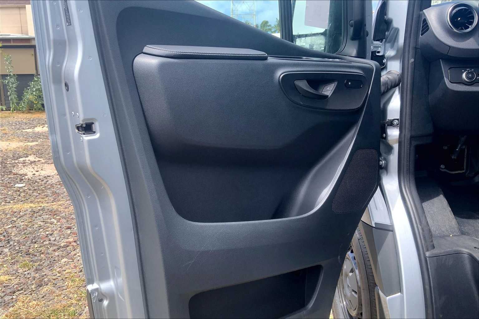 2025 Mercedes-Benz Sprinter Passenger Van 2500 High Roof I4 Diesel HO 144" RWD