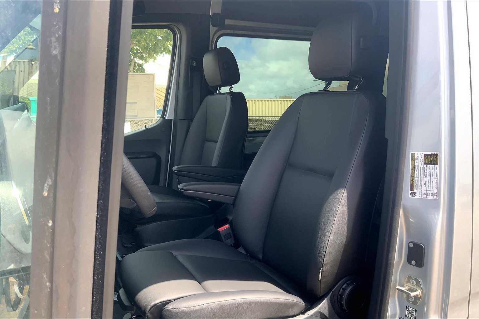 2025 Mercedes-Benz Sprinter Passenger Van 2500 High Roof I4 Diesel HO 144" RWD