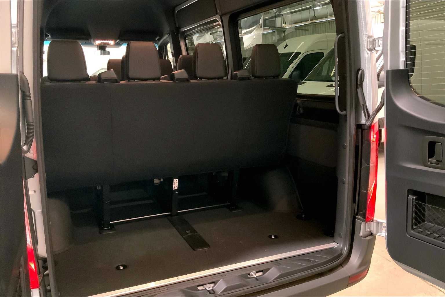 2025 Mercedes-Benz Sprinter Passenger Van 2500 Standard Roof I4 Diesel HO 144 RWD