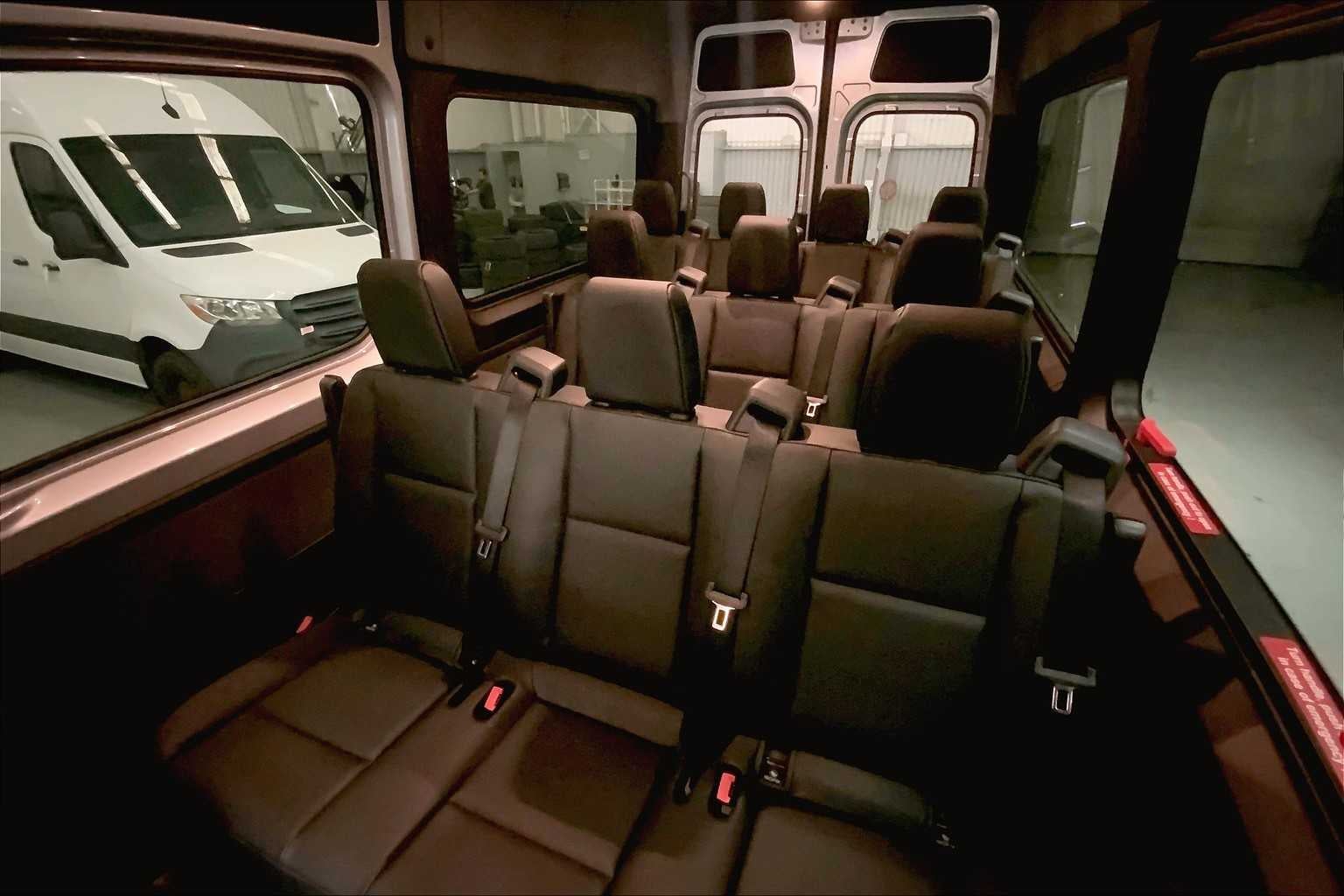 2025 Mercedes-Benz Sprinter Passenger Van 2500 Standard Roof I4 Diesel HO 144 RWD