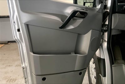 2017 Mercedes-Benz Sprinter Passenger Van 2500 High Roof V6 170 RWD